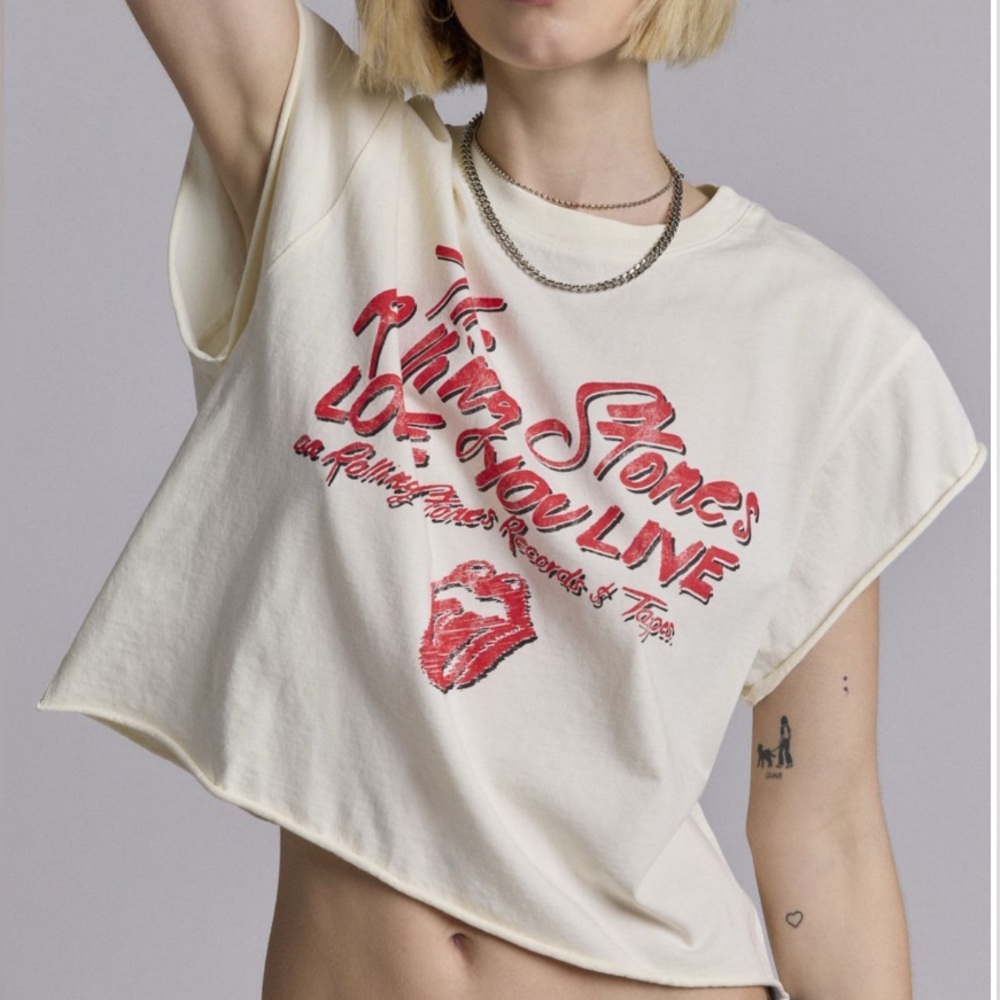 Urban Outfitters Cream Cropped Rolling Stones Graphic Tank with Red Print